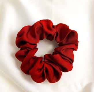 100% Organic Bamboo Silk Scrunchie | Red Rouge from Good House London